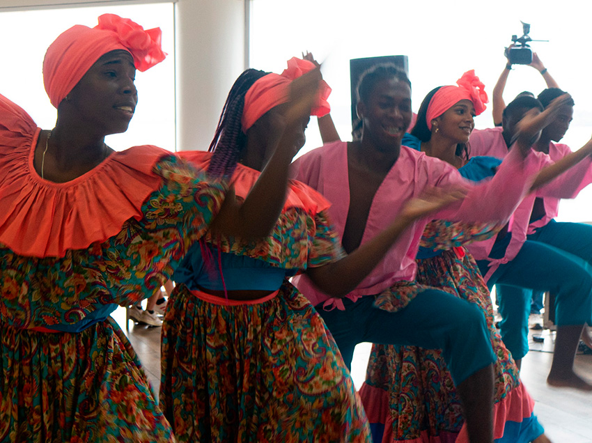 Danza Afro de ZUMAR y Banda Municipal sorprendieron en Malecón