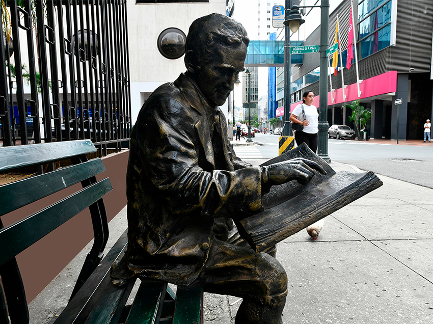 Nueva ubicación de escultura destacará el legado de José Joaquín de Olmedo