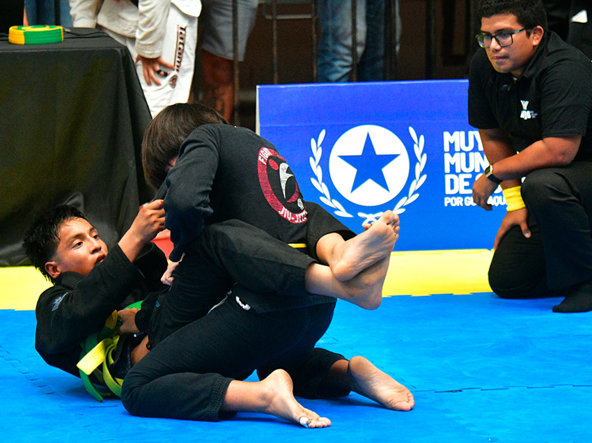 500 atletas impulsan el espíritu deportivo de Guayaquil en torneo de Jiu Jitsu