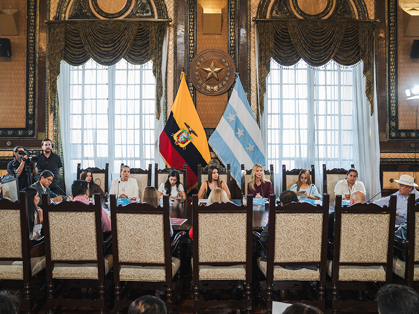 Concejo Municipal refuerza seguridad de estudiantes con nueva normativa para expresos escolares